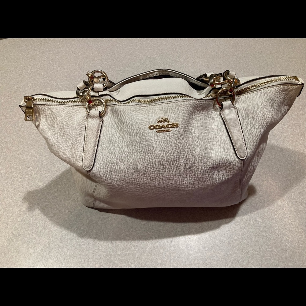 Authentic Coach Ava Tote